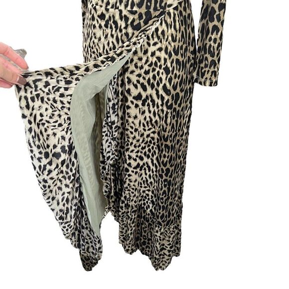Aritzia Little Moon Celestia Leopard Print Long Sleeve Wrap Dress Size Medium - Picture 9 of 10